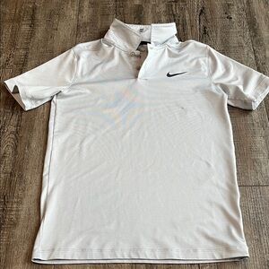 Nike golf youth shirt
